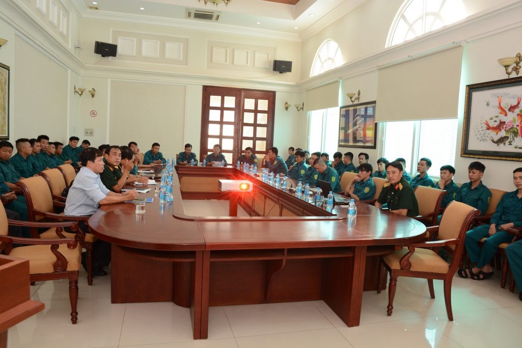 Khai mạc huấn luyện tự vệ Tổng công ty Khánh Việt năm 2020
