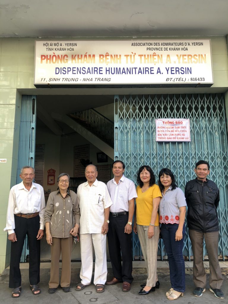 Tổng công ty Khánh Việt tài trợ 120 triệu đồng tiền thuốc cho Phòng khám bệnh từ thiện A. Yersin năm 2020