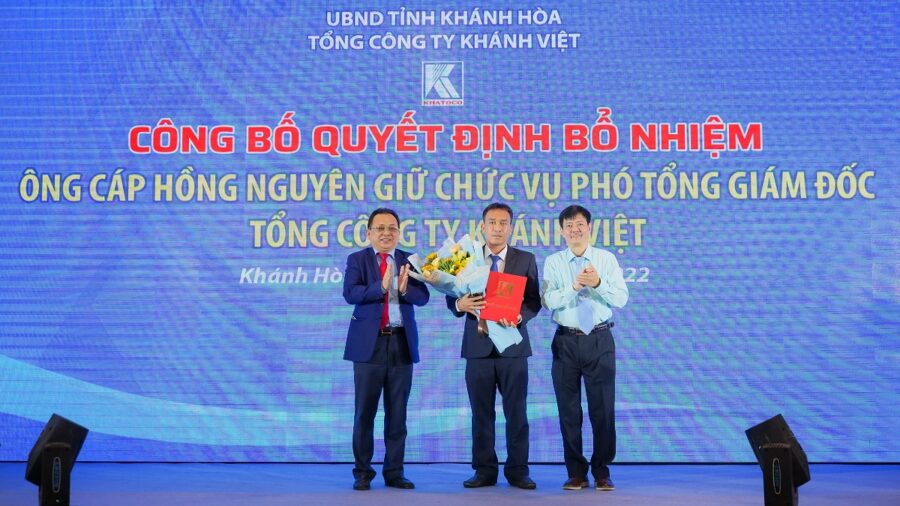 Lễ công bố quyết định về công tác cán bộ quản lý doanh nghiệp Tổng công ty Khánh Việt