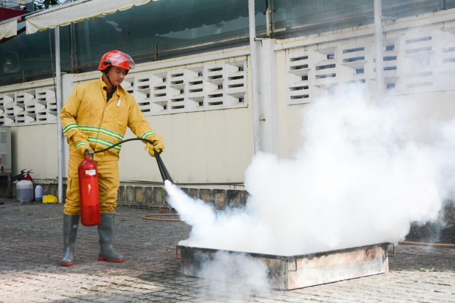 Thực tập phương án chữa cháy và cứu nạn cứu hộ tại Văn phòng Tổng công ty Khánh Việt năm 2022