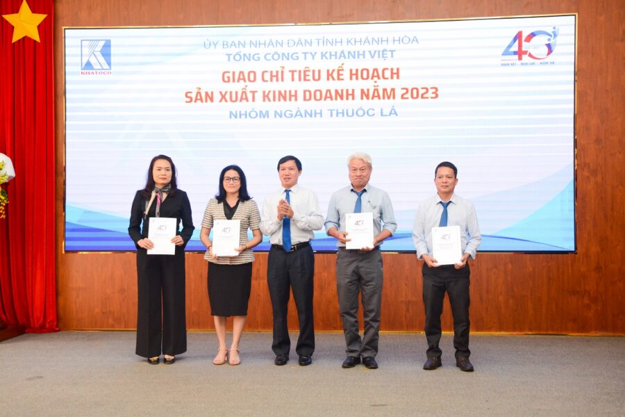 <strong>Đảng bộ Tổng công ty Khánh Việt tổ chức Hội nghị sinh hoạt Đảng bộ kỳ II năm 2022 và triển khai kế hoạch sản xuất kinh doanh năm 2023</strong>
