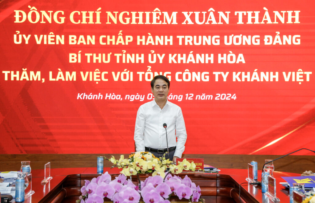 Bí thư Tỉnh ủy Nghiêm Xuân Thành làm việc với Tổng công ty Khánh Việt