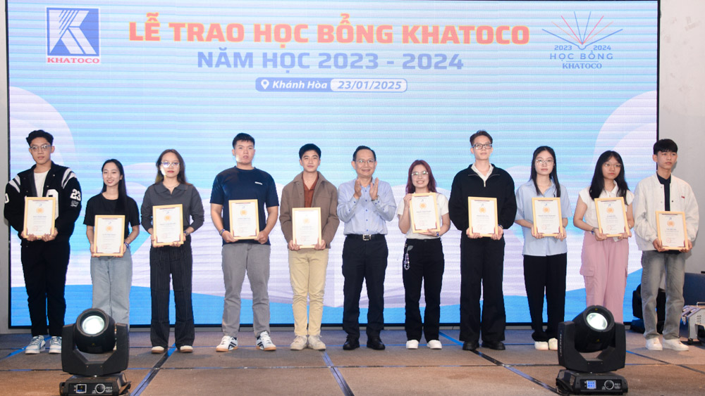 Lễ trao học bổng Khatoco năm học 2023 - 2024