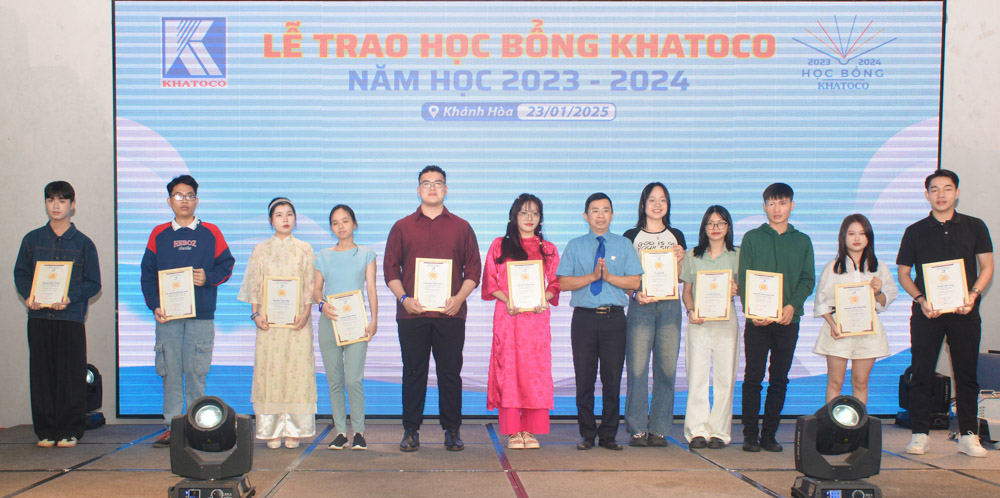 Lễ trao học bổng Khatoco năm học 2023 - 2024