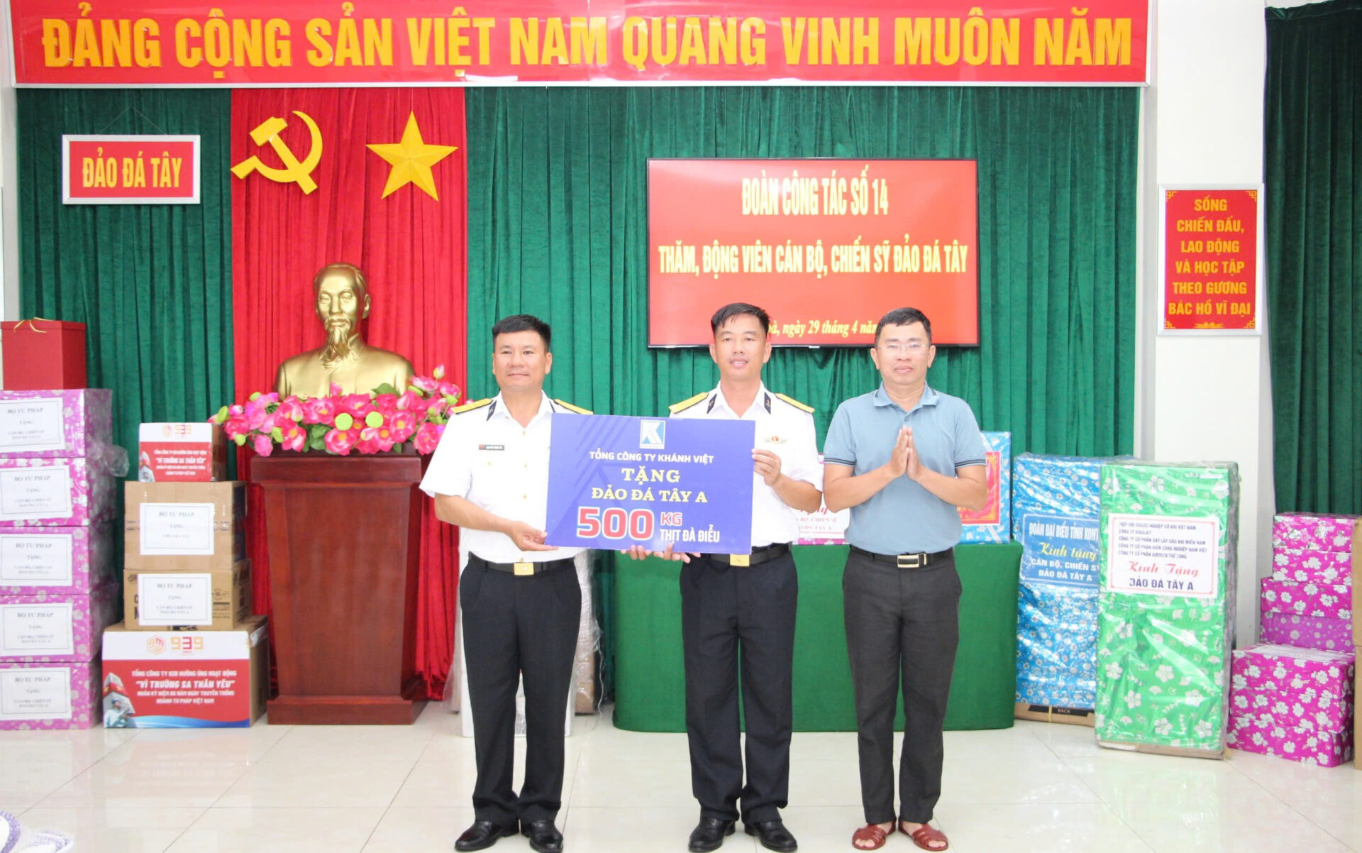 Khatoco hướng về biển đảo quê hương 4 Khatoco hướng về biển đảo quê hương