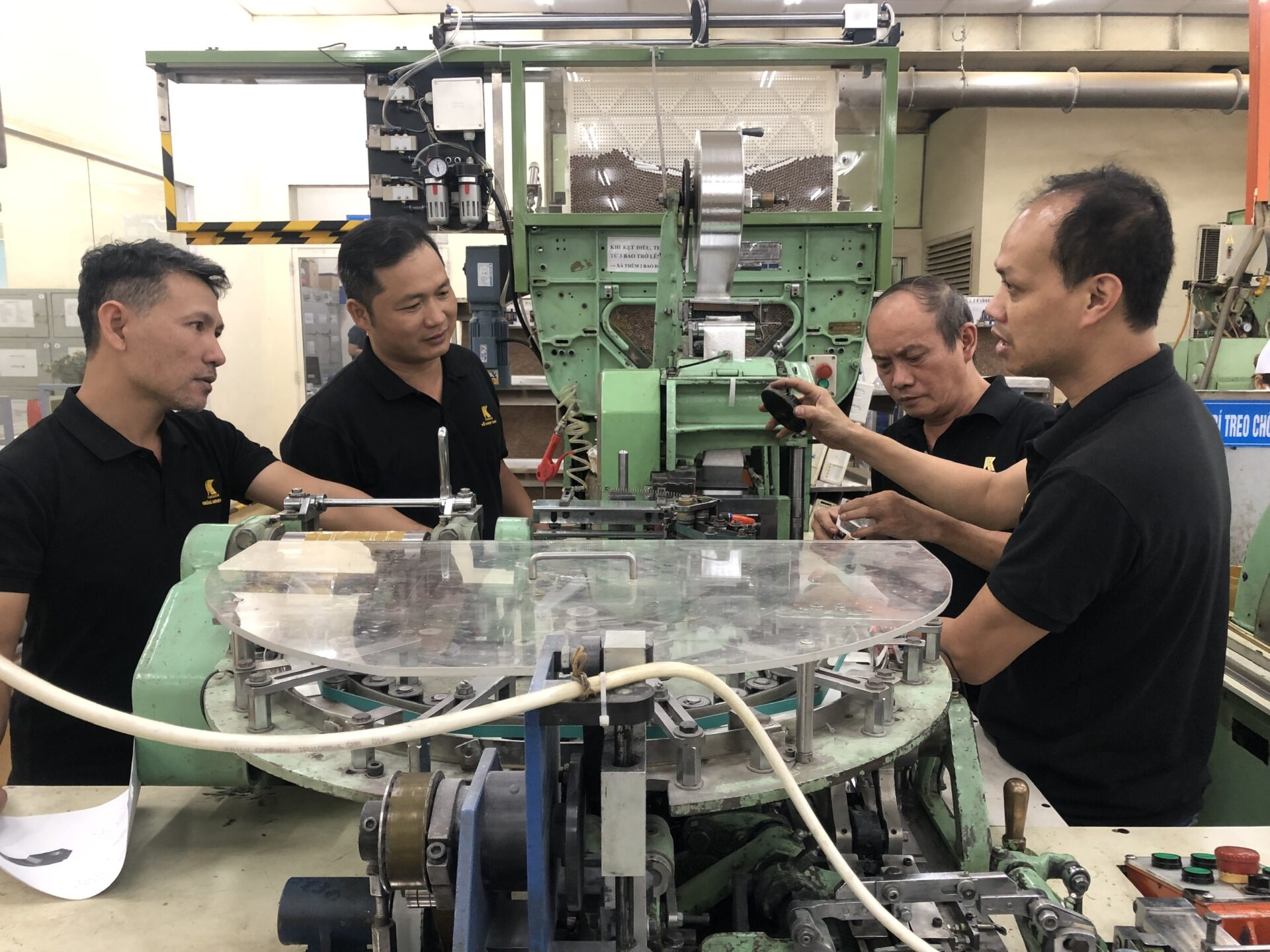 Khatoco chăm lo, phát huy sức sáng tạo của người lao động 1 Khatoco chăm lo, phát huy sức sáng tạo của người lao động