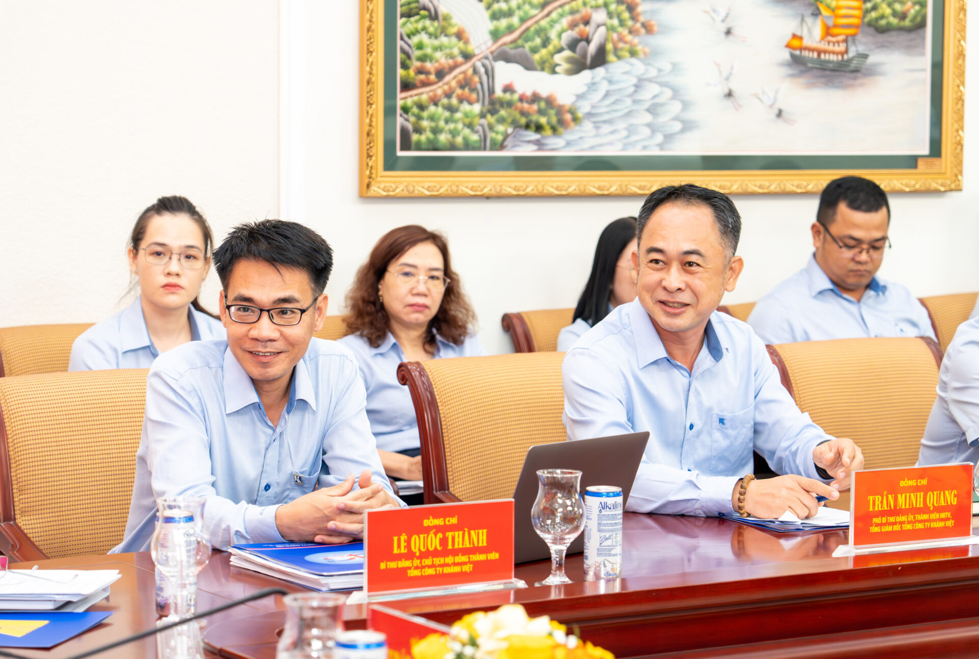 Chủ tịch UBND tỉnh Trần Quốc Nam thăm và làm việc tại Tổng công ty Khánh Việt