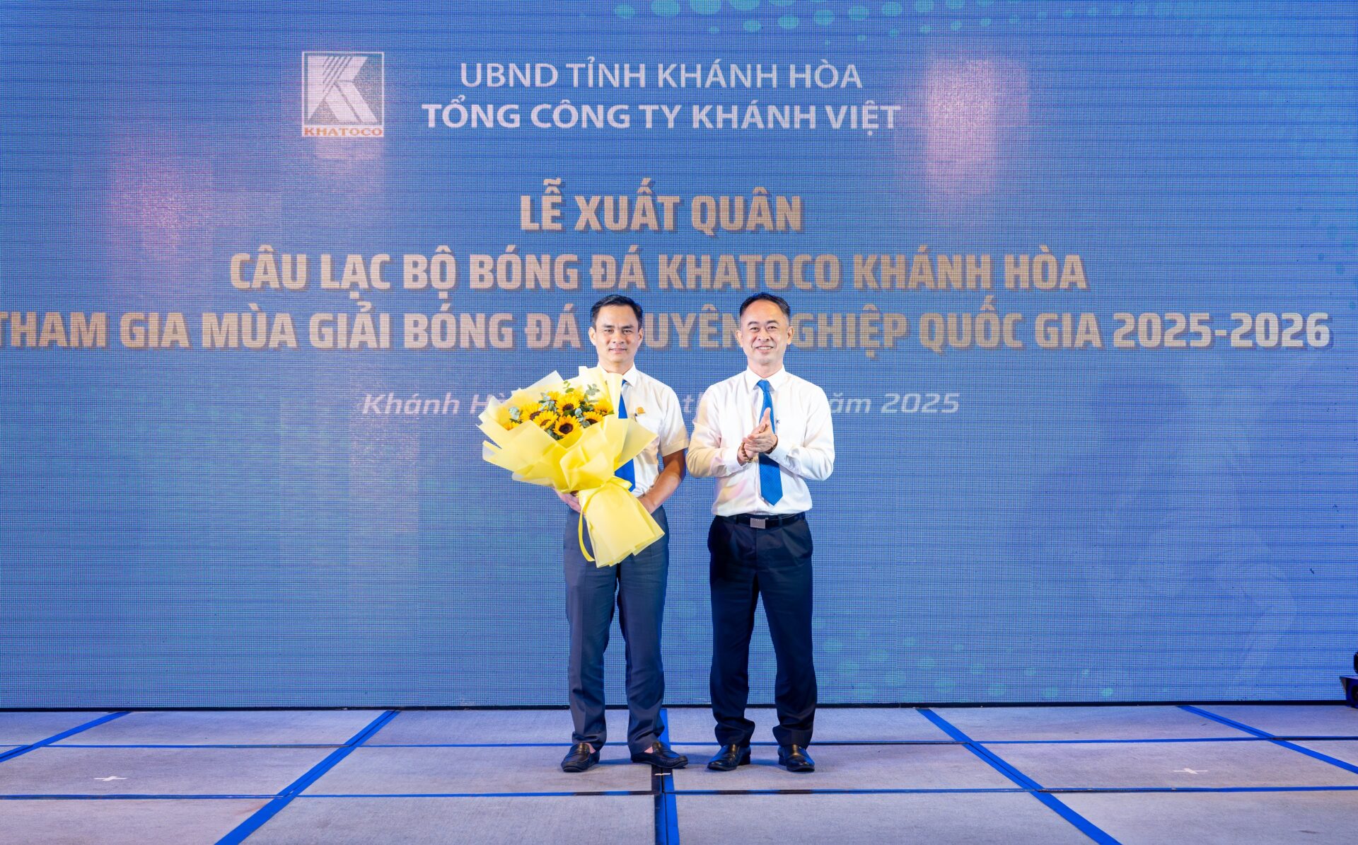 Lễ xuất quân Câu lạc bộ bóng đá Khatoco Khánh Hòa tham gia mùa giải bóng đá chuyên nghiệp quốc gia 2025 – 2026 6 Lễ xuất quân Câu lạc bộ bóng đá Khatoco Khánh Hòa tham gia mùa giải bóng đá chuyên nghiệp quốc gia 2025 – 2026
