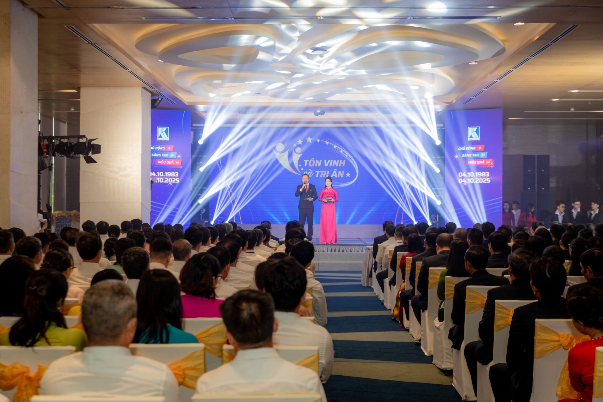 Khatoco tôn vinh và tri ân người lao động nhân dịp kỷ niệm 42 năm thành lập