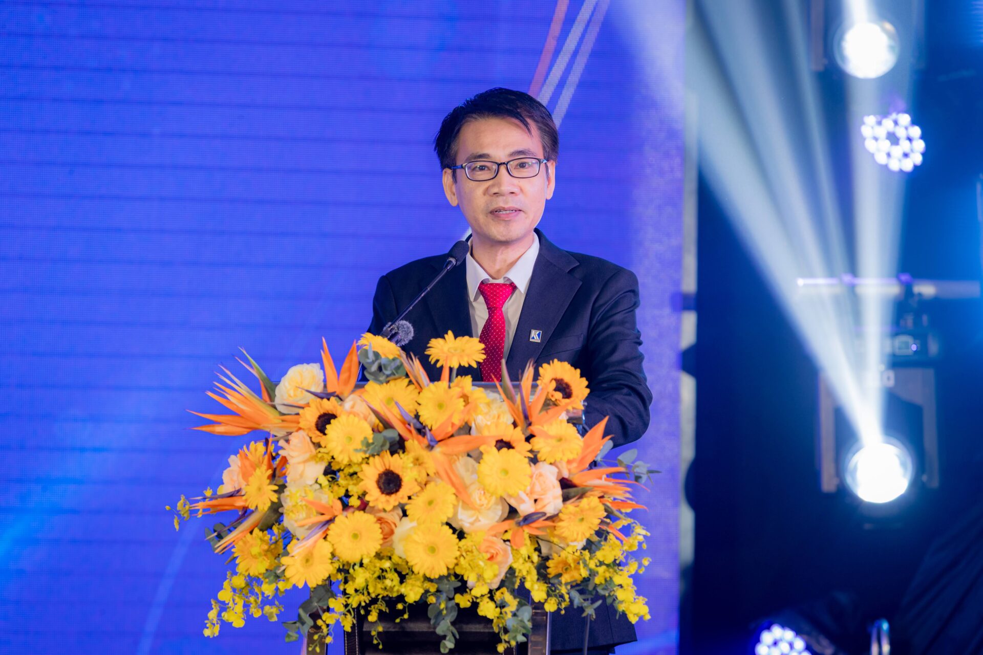 Khatoco tôn vinh và tri ân người lao động nhân dịp kỷ niệm 42 năm thành lập