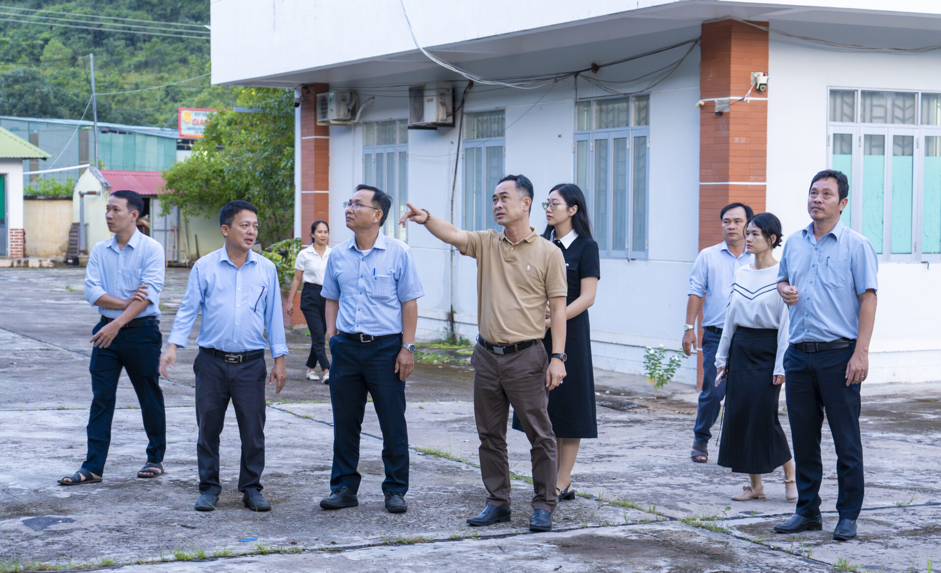 Tổng công ty Khánh Việt chủ động, quyết liệt triển khai công tác ứng phó bão Kalmaegi 4 Tổng công ty Khánh Việt chủ động, quyết liệt triển khai công tác ứng phó bão Kalmaegi