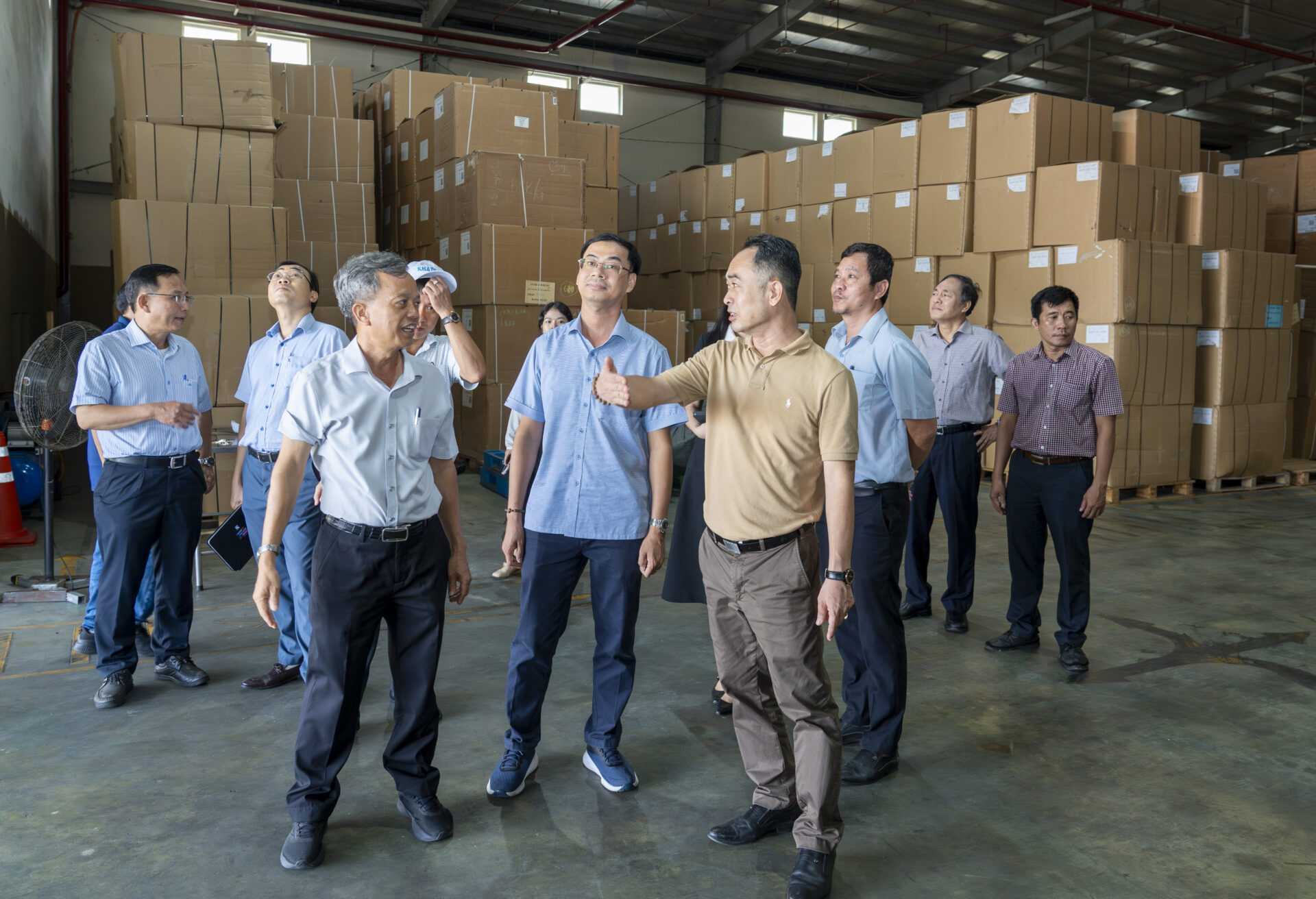 Tổng công ty Khánh Việt chủ động, quyết liệt triển khai công tác ứng phó bão Kalmaegi 11 Tổng công ty Khánh Việt chủ động, quyết liệt triển khai công tác ứng phó bão Kalmaegi