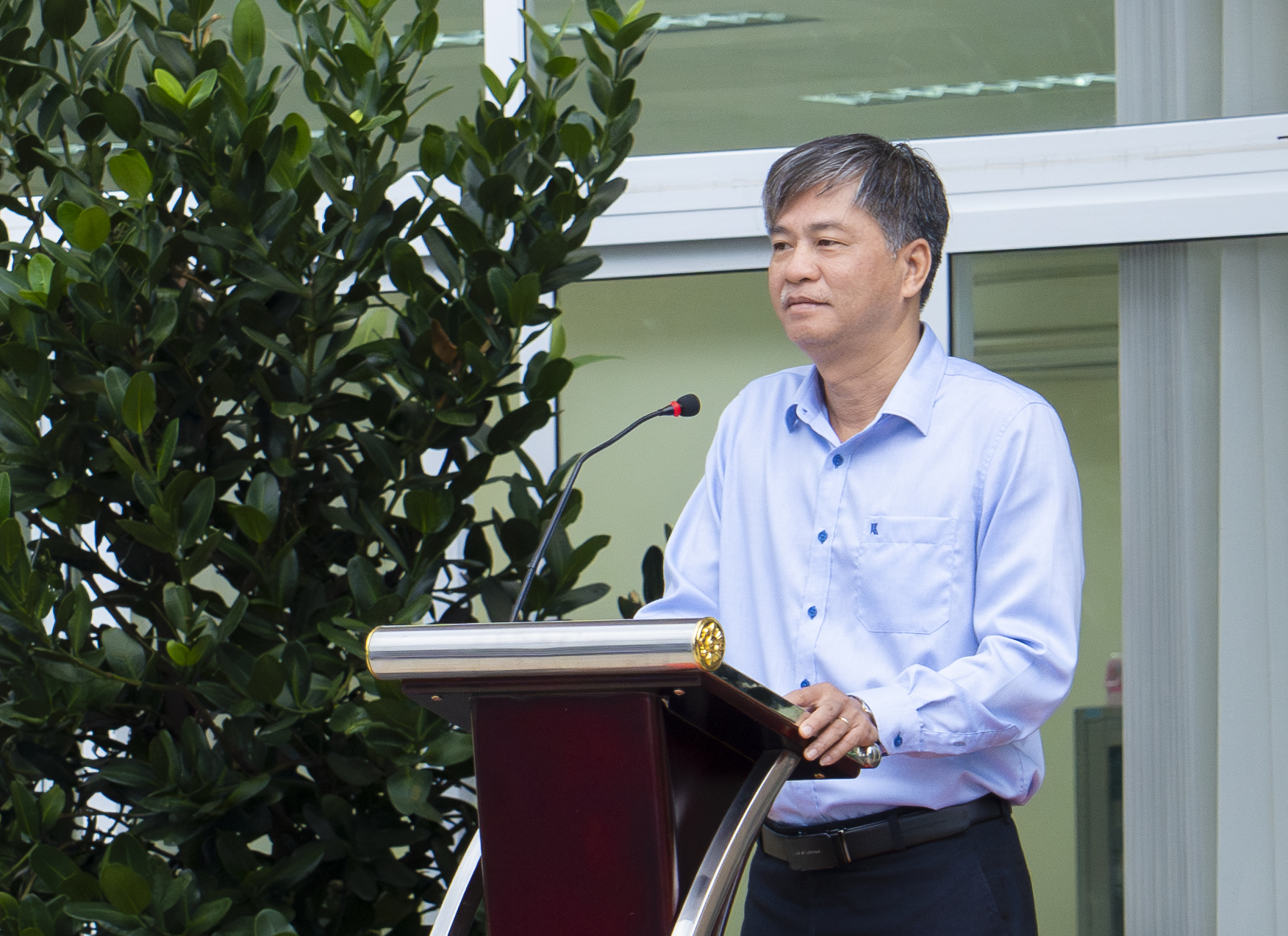 Xí nghiệp May Khatoco tổ chức Lễ chào cờ và Phát động thi đua năm 2026