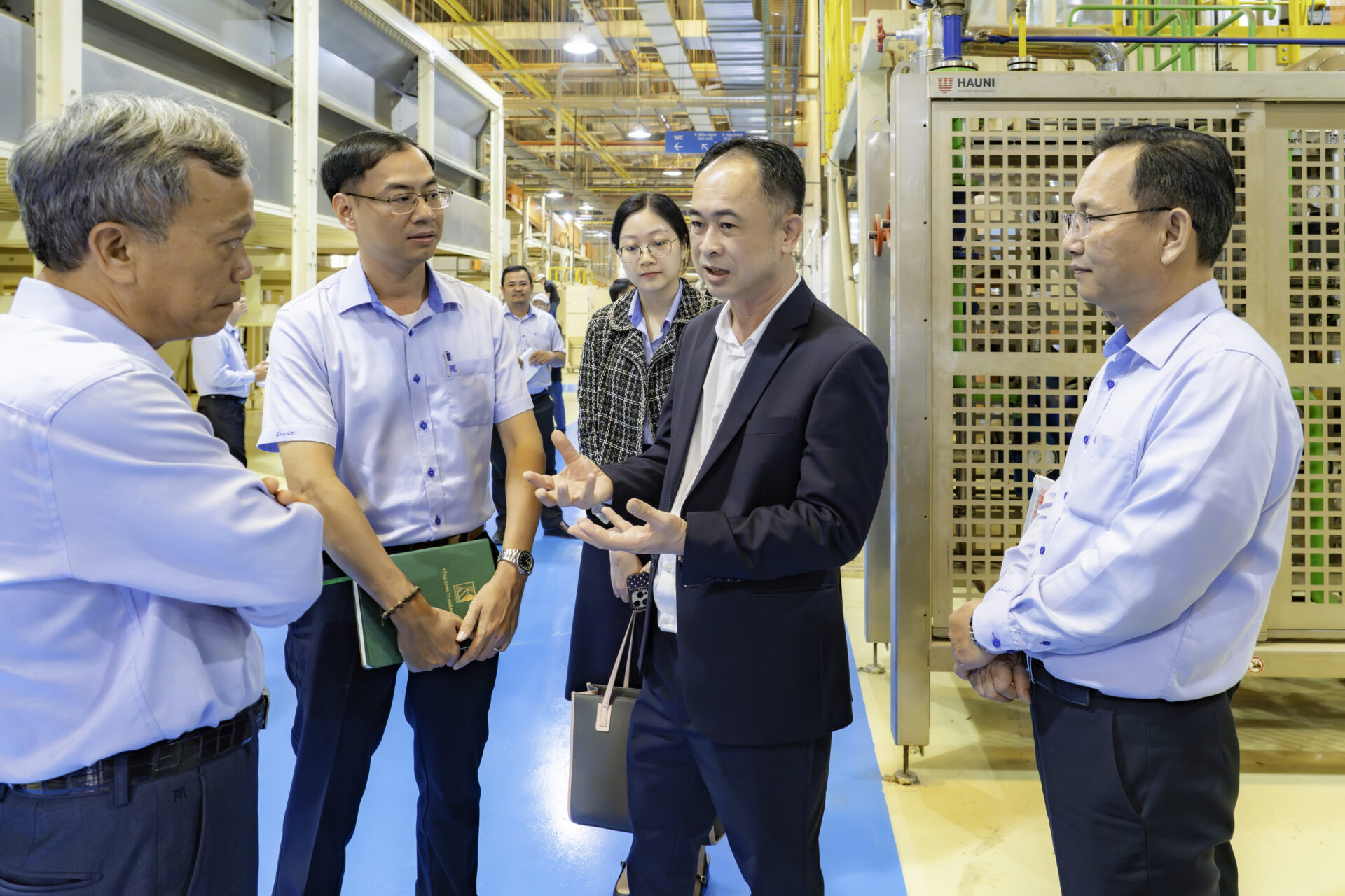 Tổng công ty Khánh Việt công bố các quyết định bổ nhiệm cán bộ quản lý