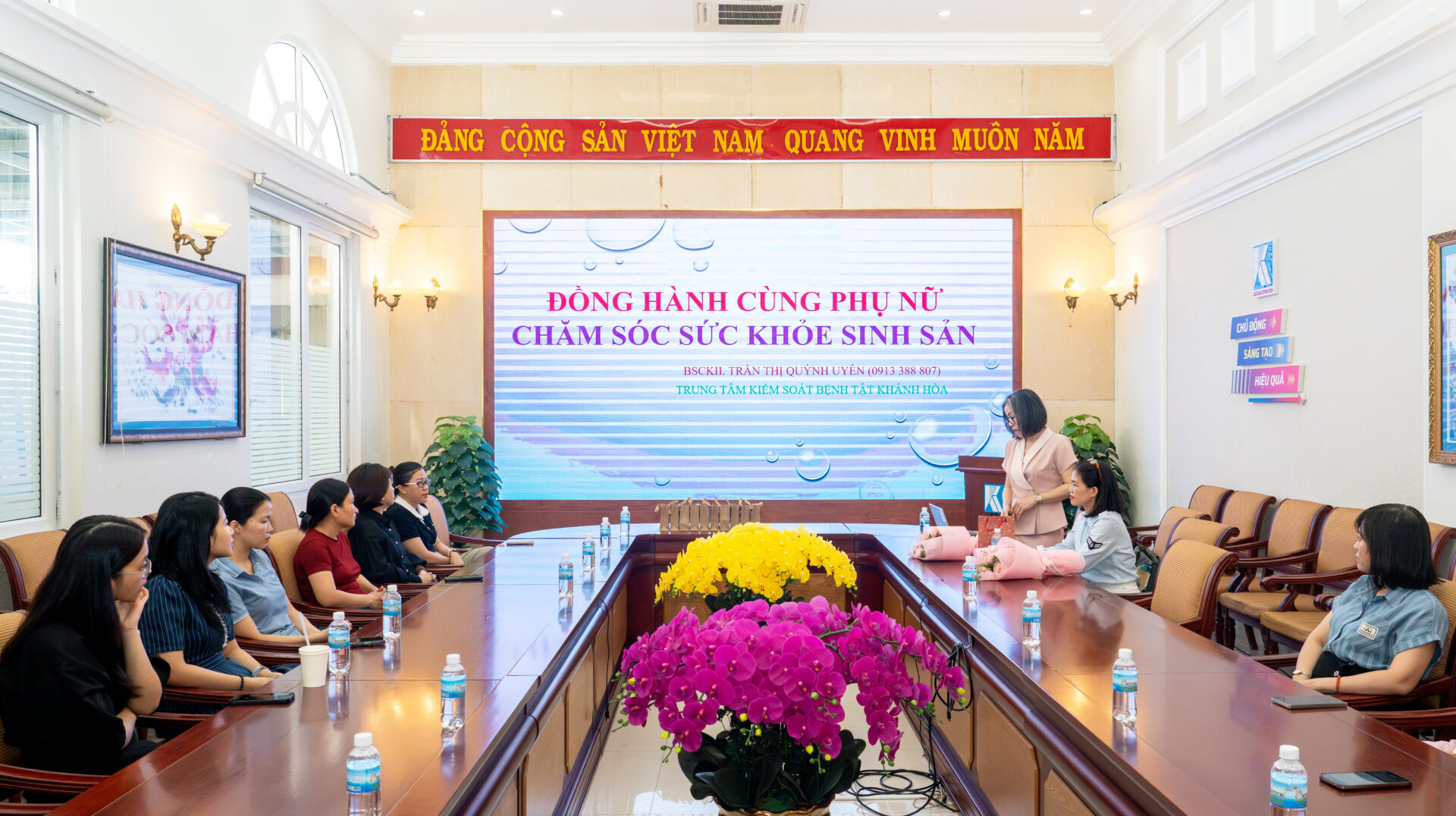 Khatoco tổ chức chương trình Tư vấn chăm sóc sức khỏe cho nữ cán bộ, nhân viên 1 Khatoco tổ chức chương trình Tư vấn chăm sóc sức khỏe cho nữ cán bộ, nhân viên