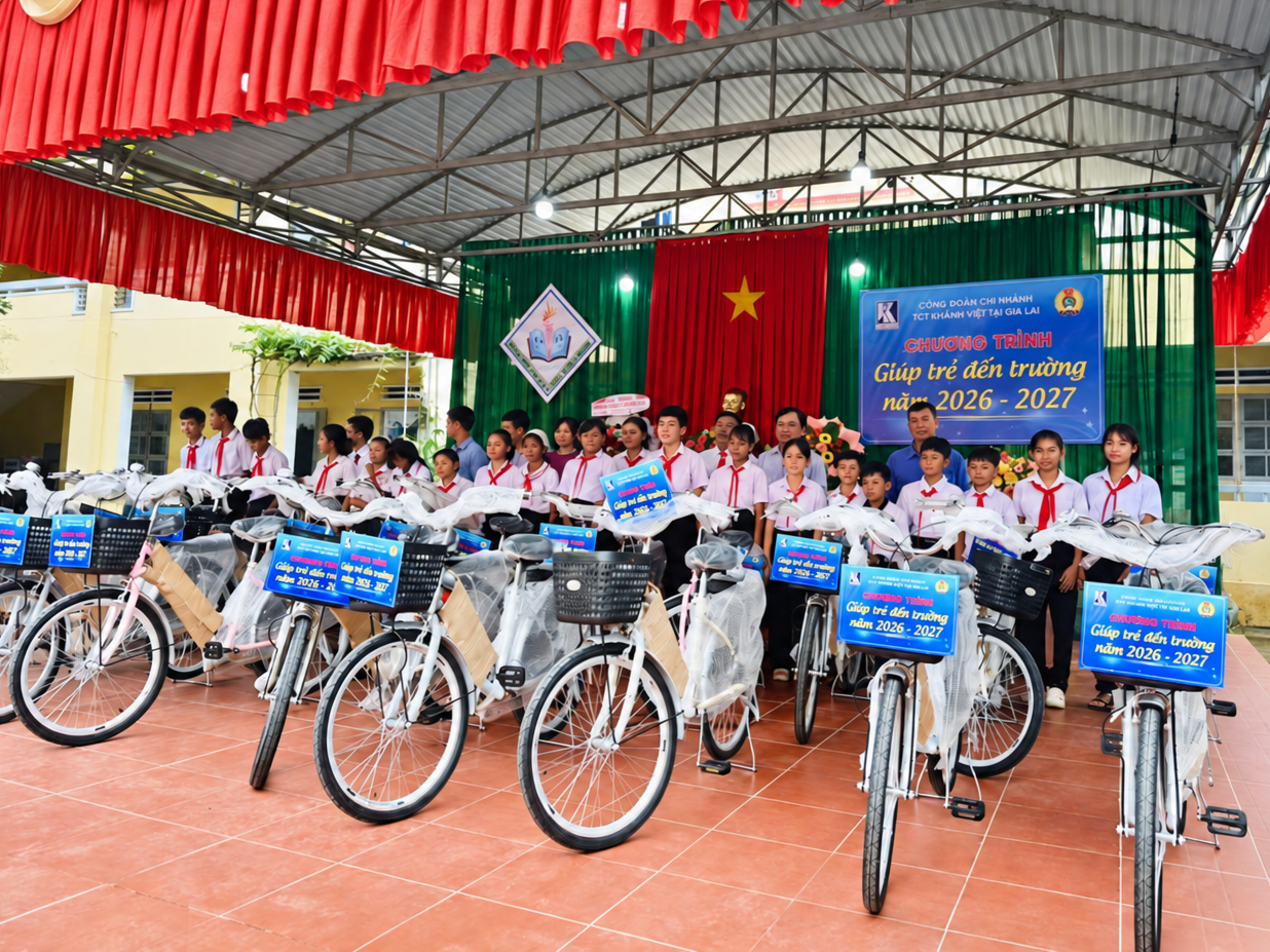 KHATOCO dành hơn 470 triệu đồng tiếp sức học sinh, sinh viên đến trường