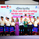 KHATOCO đồng hành 15 năm cùng chương trình “Tiếp sức đến trường”