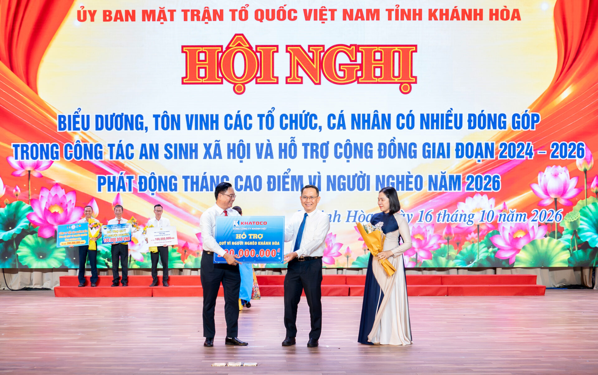 KHATOCO nhận Bằng khen của Ủy ban MTTQ Việt Nam tỉnh Khánh Hòa vì những đóng góp cho cộng đồng giai đoạn 2024 - 2026 4 KHATOCO nhận Bằng khen của Ủy ban MTTQ Việt Nam tỉnh Khánh Hòa vì những đóng góp cho cộng đồng giai đoạn 2024 - 2026